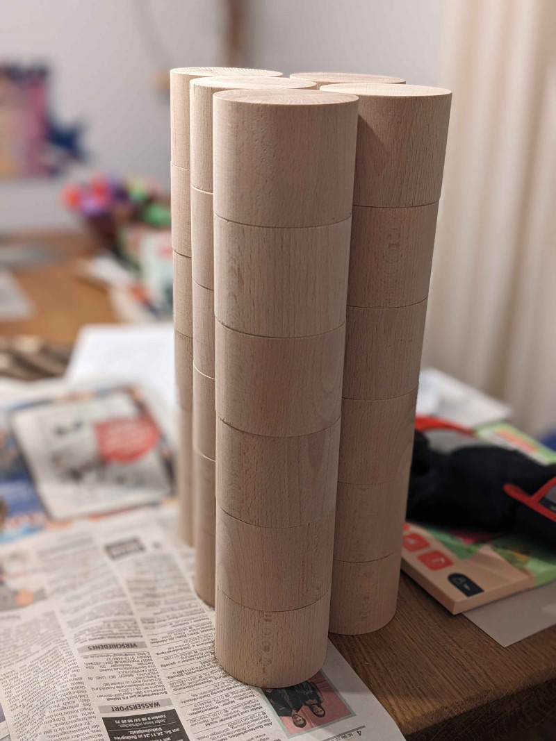 Sanded beech cylinders